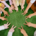 Vielfalt-Kinder Kinderhände bilden Kreis
